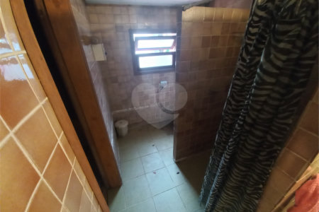 Sobrado à venda com 4 quartos, sendo 2 suítes, em Fazenda Morumbi, São Paulo, SP