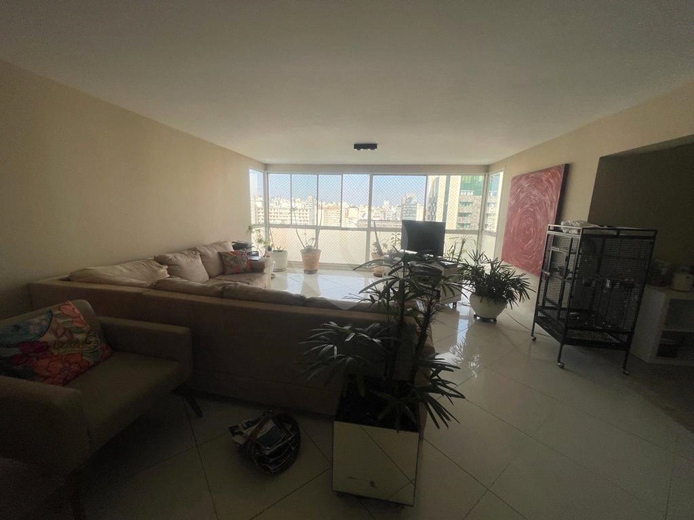 Apartamento à venda com 3 quartos, sendo 1 suíte, em Jardim América, São Paulo, SP