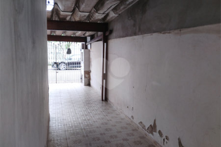 Sobrado à venda com 3 quartos, sendo 1 suíte,  em Vila Nivi, São Paulo, SP