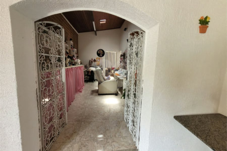 Casa Térrea à venda com 4 quartos, sendo 1 suíte,  em Vila Nova Socorro, Mogi das Cruzes, SP