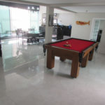 Casa de Alto Padrão com 5 Suítes e Lazer Completo– Guarujá