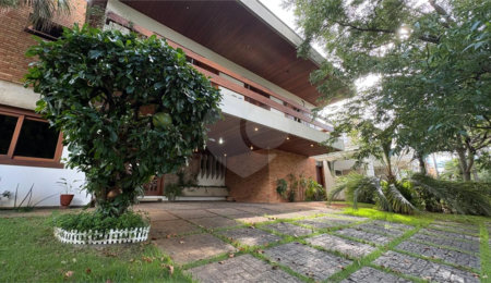 Casa à venda com 5 quartos, sendo 2 suítes,  no condomínio Village D'avignon, Sorocaba - SP