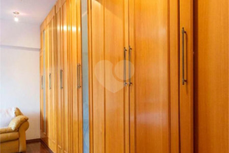 Apartamento à venda ou para alugar com 4 suítes em Jardim da Saúde, São Paulo, SP