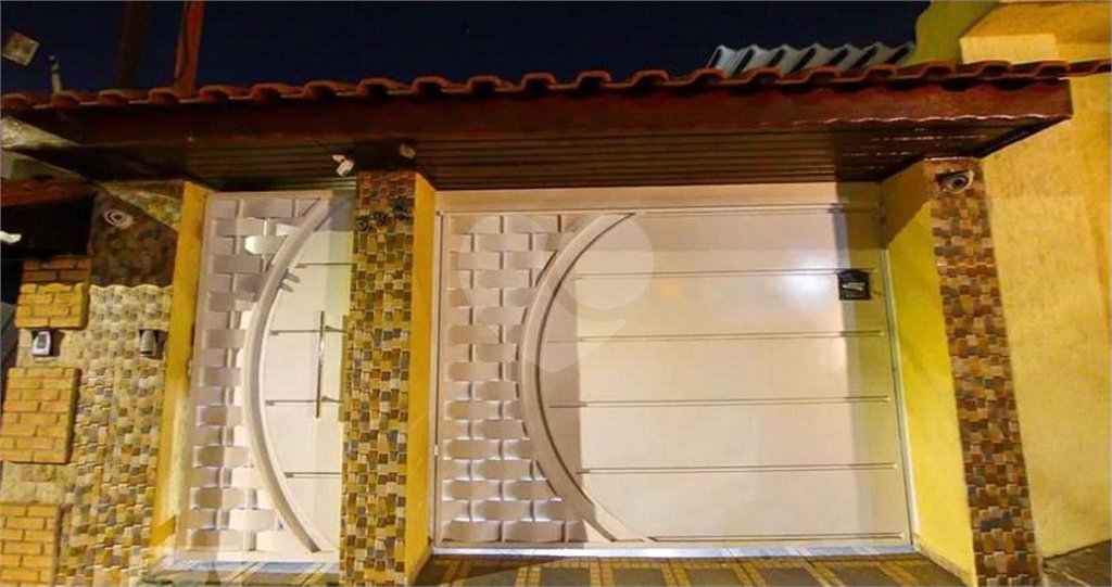 Sobrado à venda com 3 suítes em Vila Mazzei, São Paulo, SP
