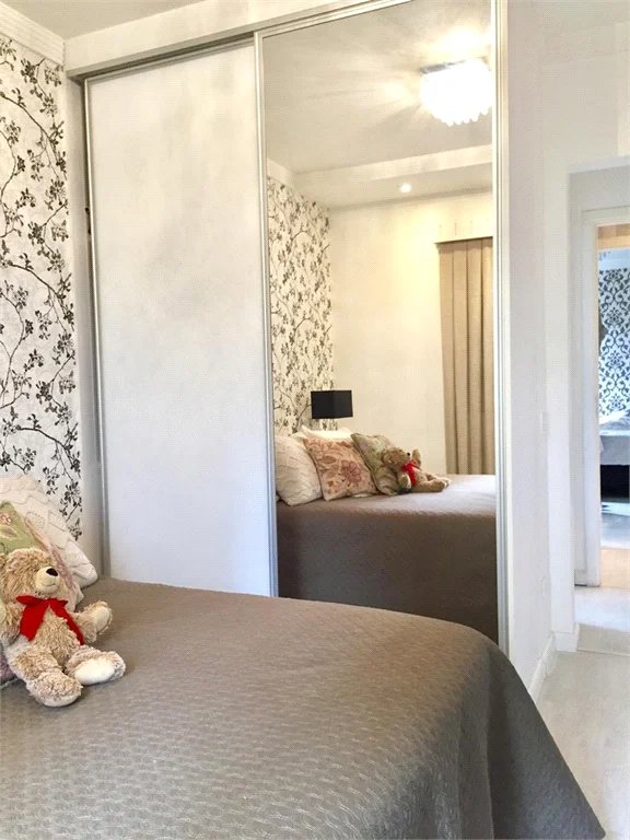 Apartamento à venda com 3 suítes em Vila Suzana, São Paulo, SP