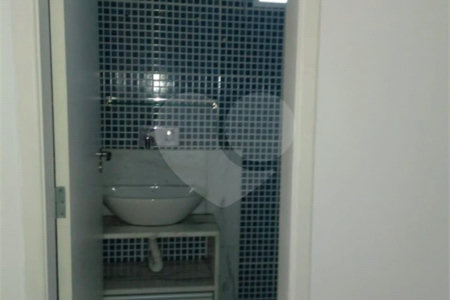 Apartamento à venda com 2 quartos, sendo 1 suíte,  em Vila Santana, Mogi das Cruzes, SP