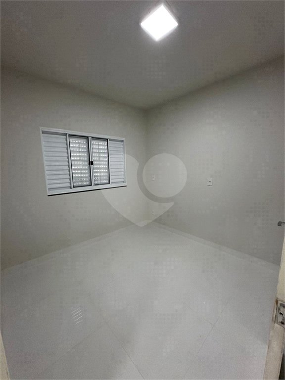 Casa à venda com 3 quartos, sendo 1 suíte,  em Flanboyant Residencial Park, Ponta Porã, MS