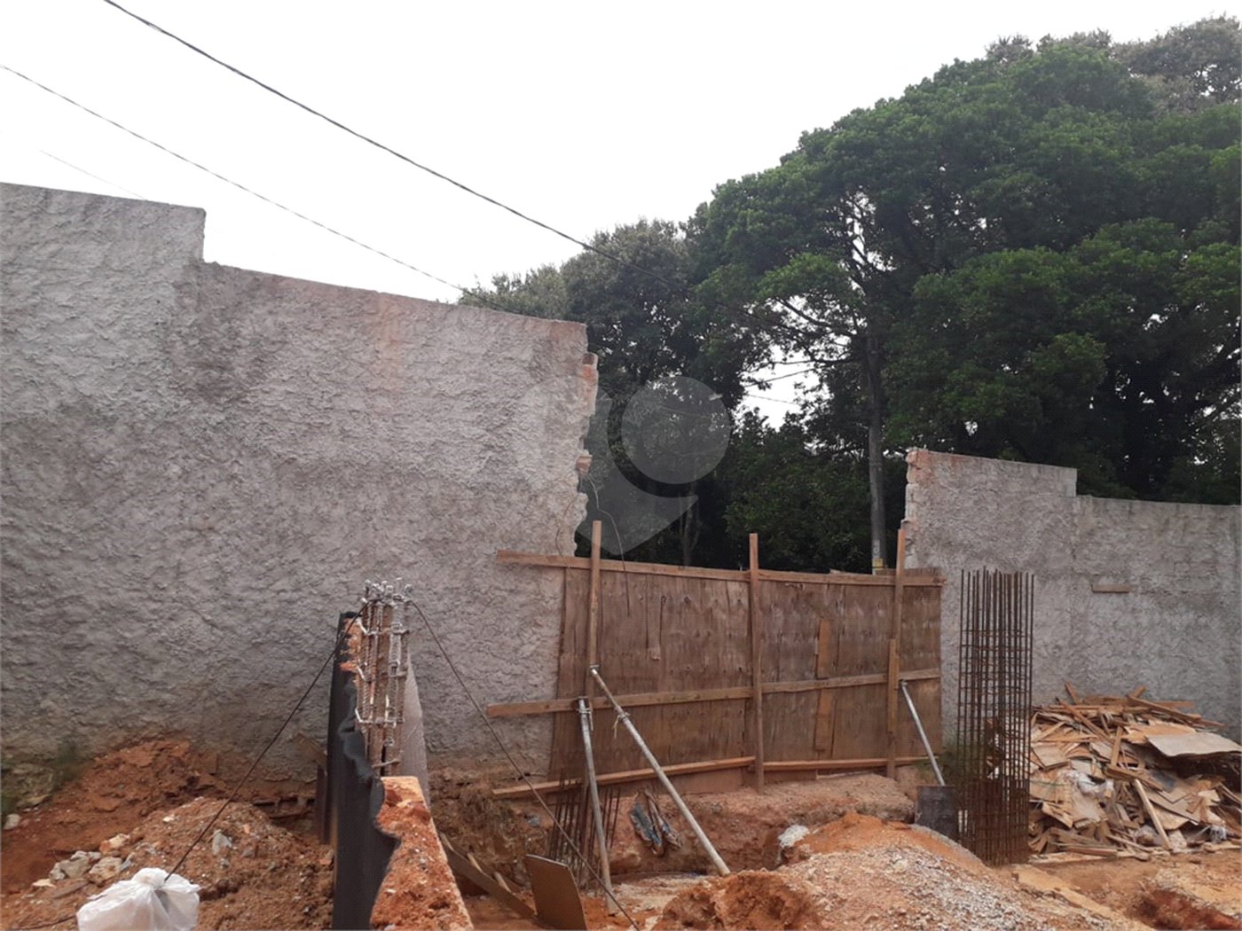 Casa à venda com 1 suíte no condomínio 1, São Paulo - SP