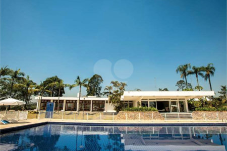Casa à venda com 3 suítes no condomínio Vintage, Cotia - SP