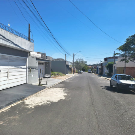 CASA A VENDA NO JD. FLAMBOYANT EM SÃO CARLOS