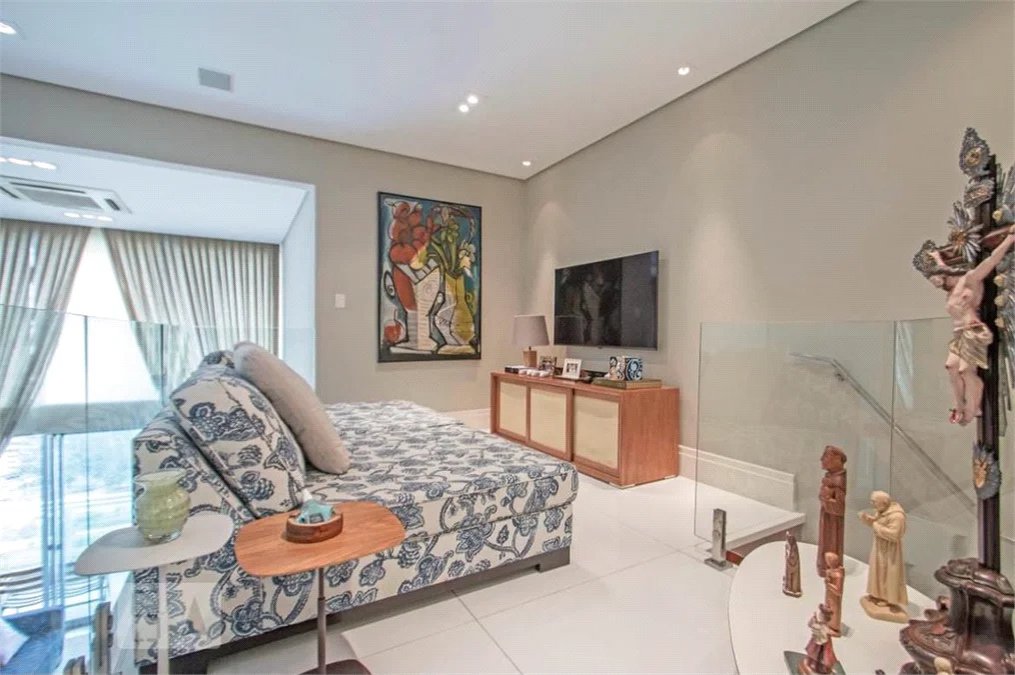 Apartamento à venda ou para alugar com 4 quartos, sendo 3 suítes, em Cidade Monções, São Paulo, SP