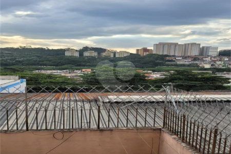 Sobrado à venda com 3 quartos em Jardim Nova Germania, São Paulo, SP