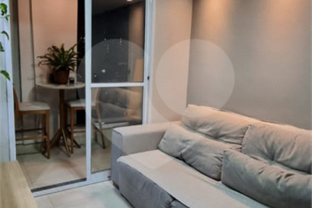 Apartamento à venda com 3 quartos, sendo 1 suíte, em Conceição, Diadema, SP