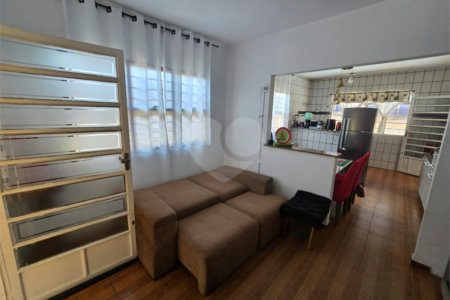 Casa à venda ou para alugar com 2 quartos em Vila Arruda, Itapetininga, SP