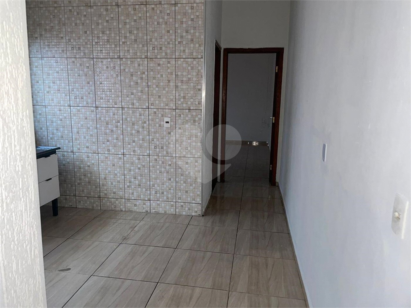 Casa à venda com 2 quartos em Vila Carvalho, Itapetininga, SP