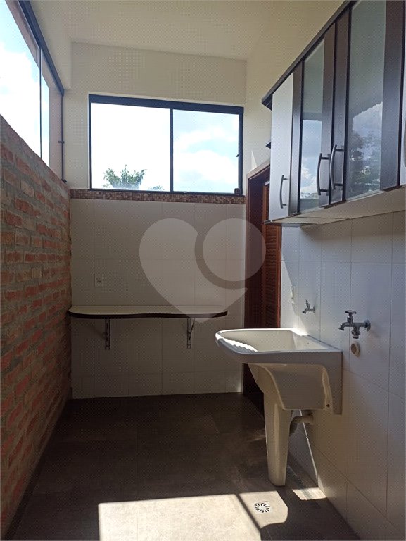 Casa à venda com 3 suítes no condomínio Village Ipanema 1, Araçoiaba da Serra - SP