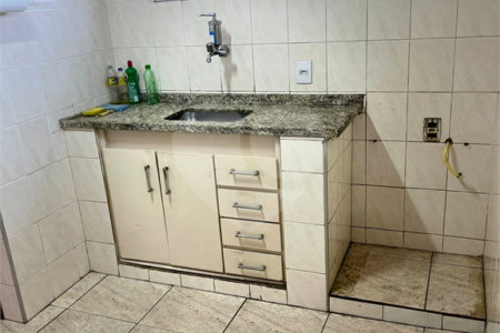 Casa à venda com 3 quartos, sendo 1 suíte,  em Jardim Monte Kemel, São Paulo, SP