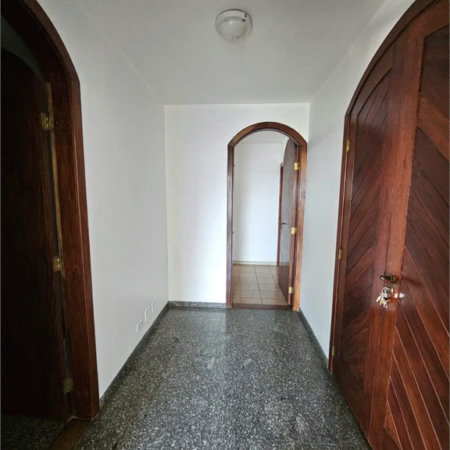 Apartamento à venda com 4 quartos, sendo 2 suítes, em Jardim Parque Morumbi, São Paulo, SP