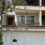 Sobrado à venda com 4 quartos, sendo 1 suíte,  em Horto, São Paulo, SP