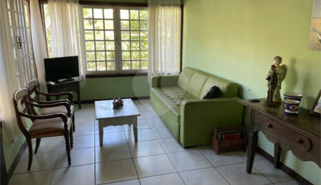 Casa em condomínio à venda com 2 quartos, sendo 1 suíte,  em Portal da Ferradura, Armação dos Búzios, RJ