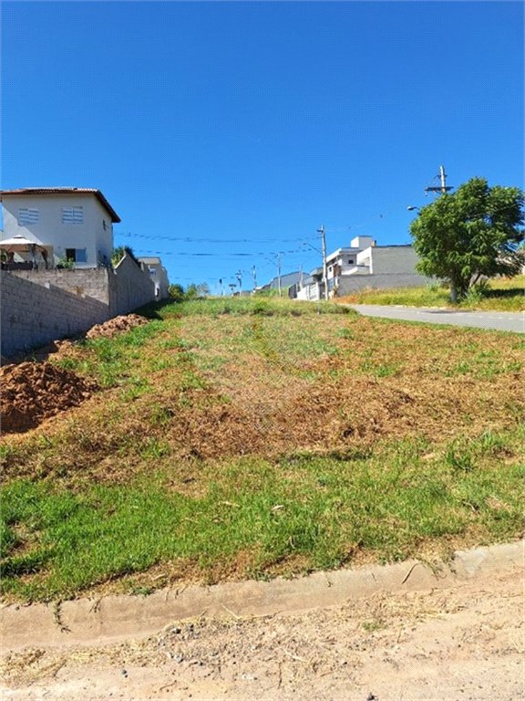 Terreno à venda com 1 suíte no condomínio Loteamento Santa Maria, Vinhedo - SP