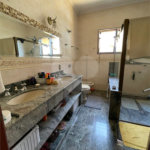 Casa à venda com 9 quartos, sendo 4 suítes, em Condomínio Flamboyant-b, Atibaia, SP