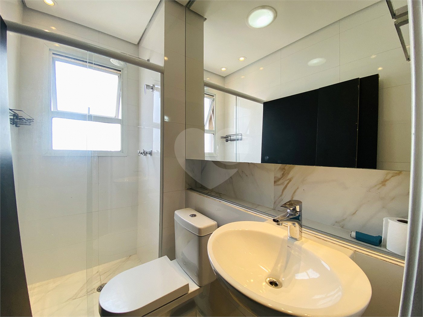 Apartamento à venda com 2 quartos, sendo 1 suíte,  no Centro, São Bernardo do Campo, SP