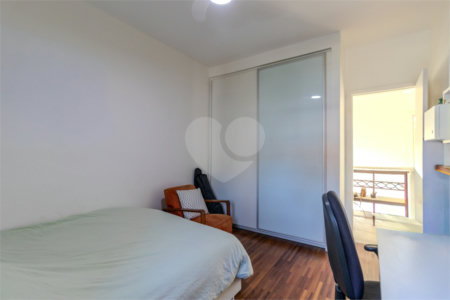 Sobrado à venda com 3 quartos, sendo 1 suíte, em Alto da Boa Vista, São Paulo, SP