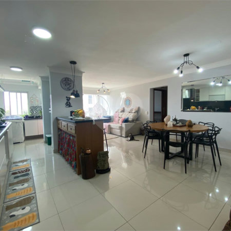 Apartamento à venda com 2 quartos, sendo 1 suíte, em Campo Grande, São Paulo, SP