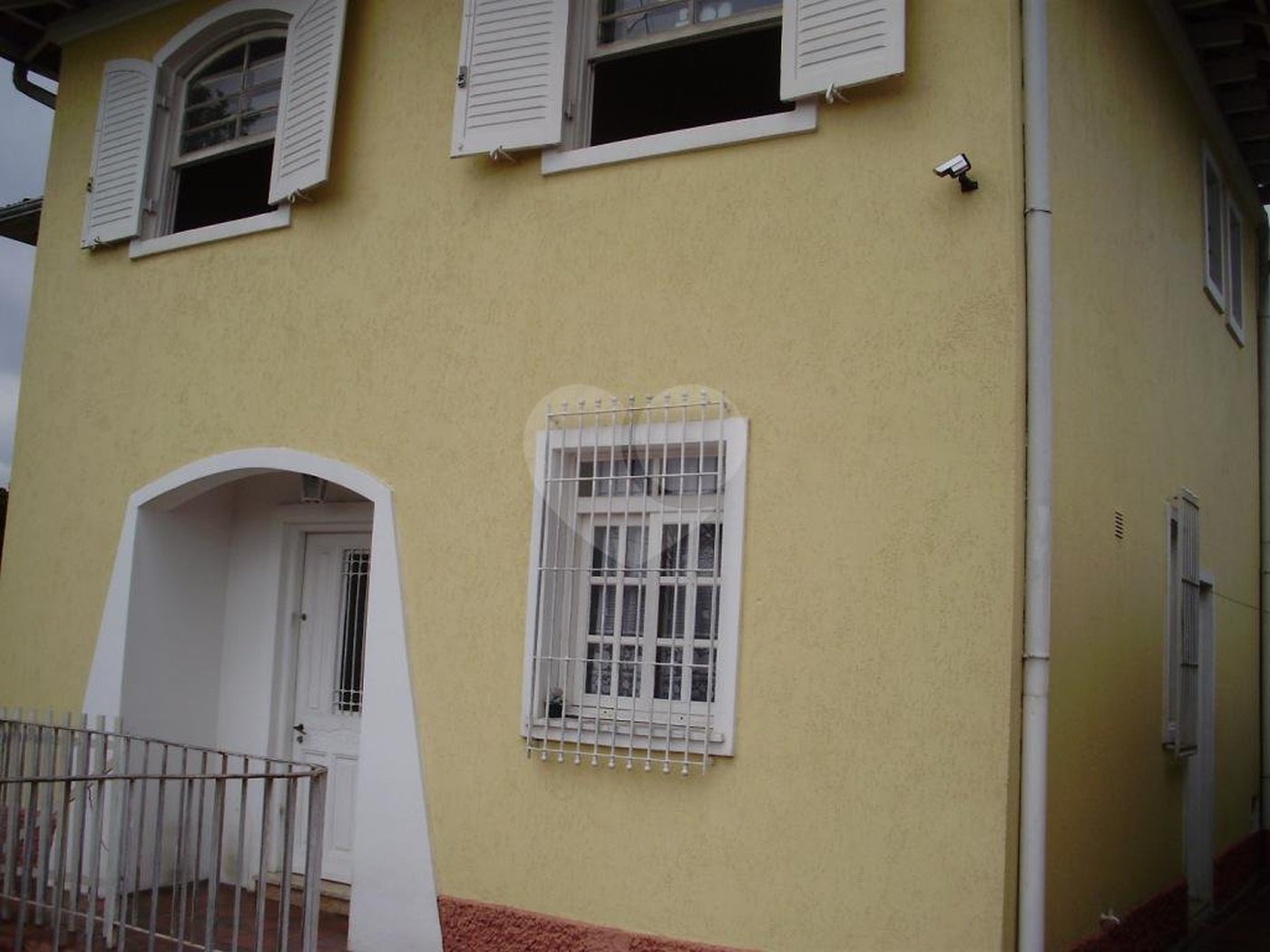Sobrado à venda com 3 quartos, sendo 1 suíte, em Horto, São Paulo, SP