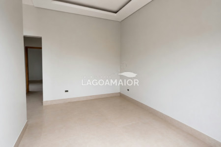 Casa à venda com 2 quartos, sendo 1 suíte, em Bela Vista da Lagoa, Três Lagoas, MS