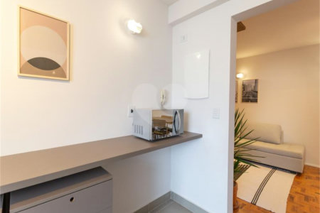 Apartamento à venda com 4 quartos, sendo 2 suítes, em Pinheiros, São Paulo, SP