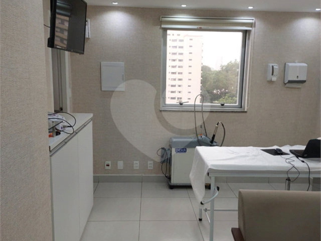 Sala à venda em Santo Amaro, São Paulo, SP
