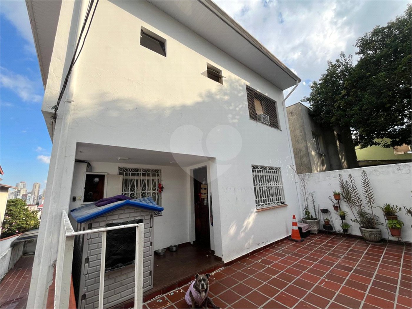 Sobrado à venda com 4 quartos, sendo 2 suítes,  em Vila Mariana, São Paulo, SP