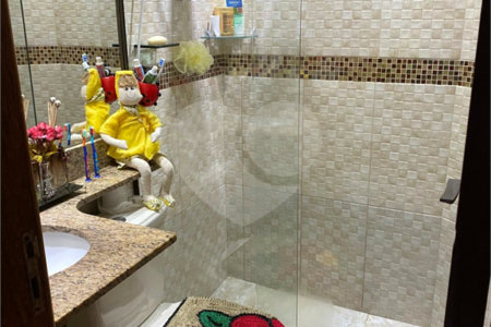 Casa à venda com 5 quartos, sendo 2 suítes, em Campo Grande, Rio de Janeiro, RJ