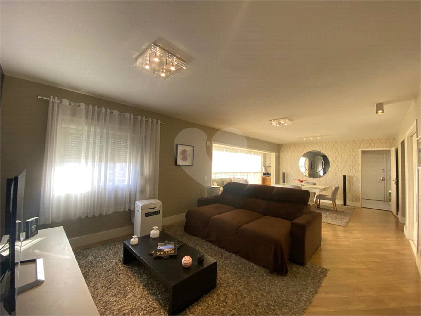 Apartamento à venda com 3 suítes em Vila Gomes Cardim, São Paulo, SP