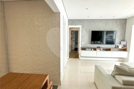 Apartamento à venda com 3 quartos, sendo 1 suíte, no Centro, São Bernardo do Campo, SP