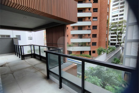 Garden à venda com 1 suíte em Jardim Europa, São Paulo, SP