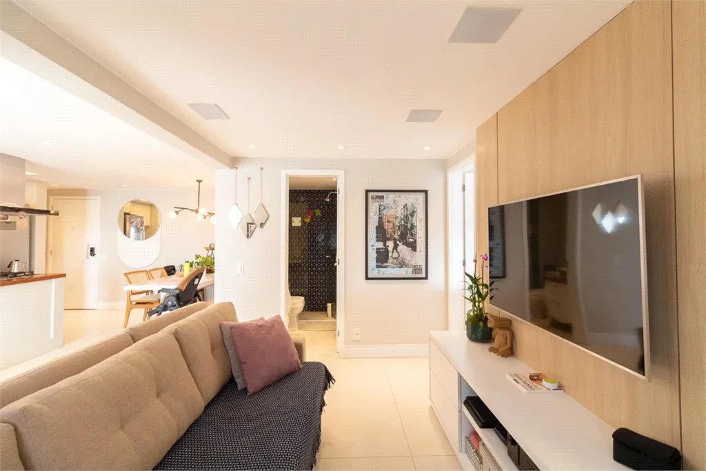 Apartamento à venda com 2 quartos, sendo 1 suíte, em Vila Sônia, São Paulo, SP