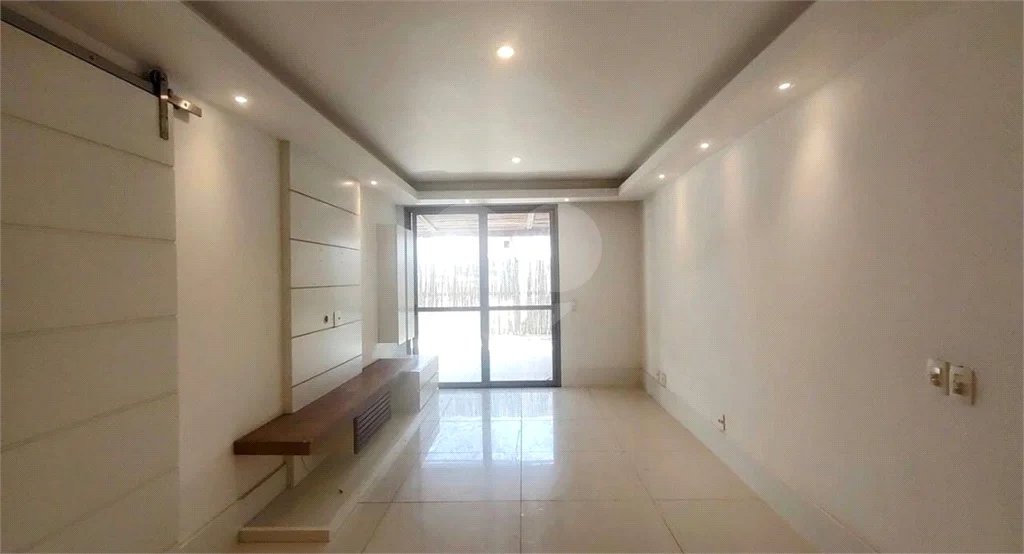 Cobertura à venda com 4 quartos, sendo 3 suítes, em Recreio dos Bandeirantes, Rio de Janeiro, RJ