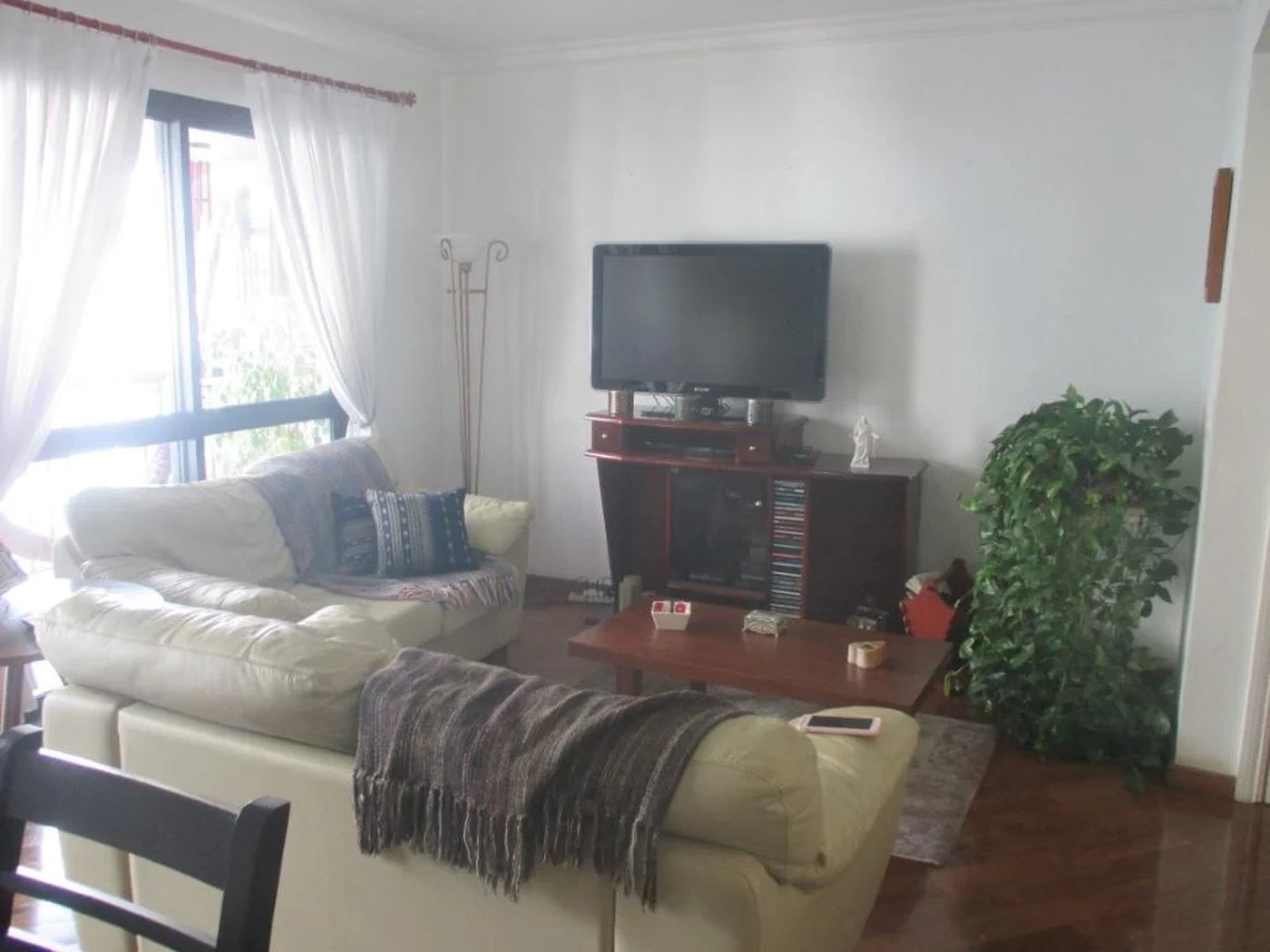 Apartamento à venda com 3 quartos, sendo 1 suíte, em Real Parque, São Paulo, SP