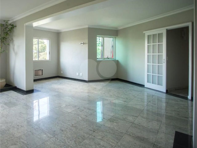 Apartamento à venda com 3 quartos, sendo 1 suíte,  em Santana, São Paulo, SP