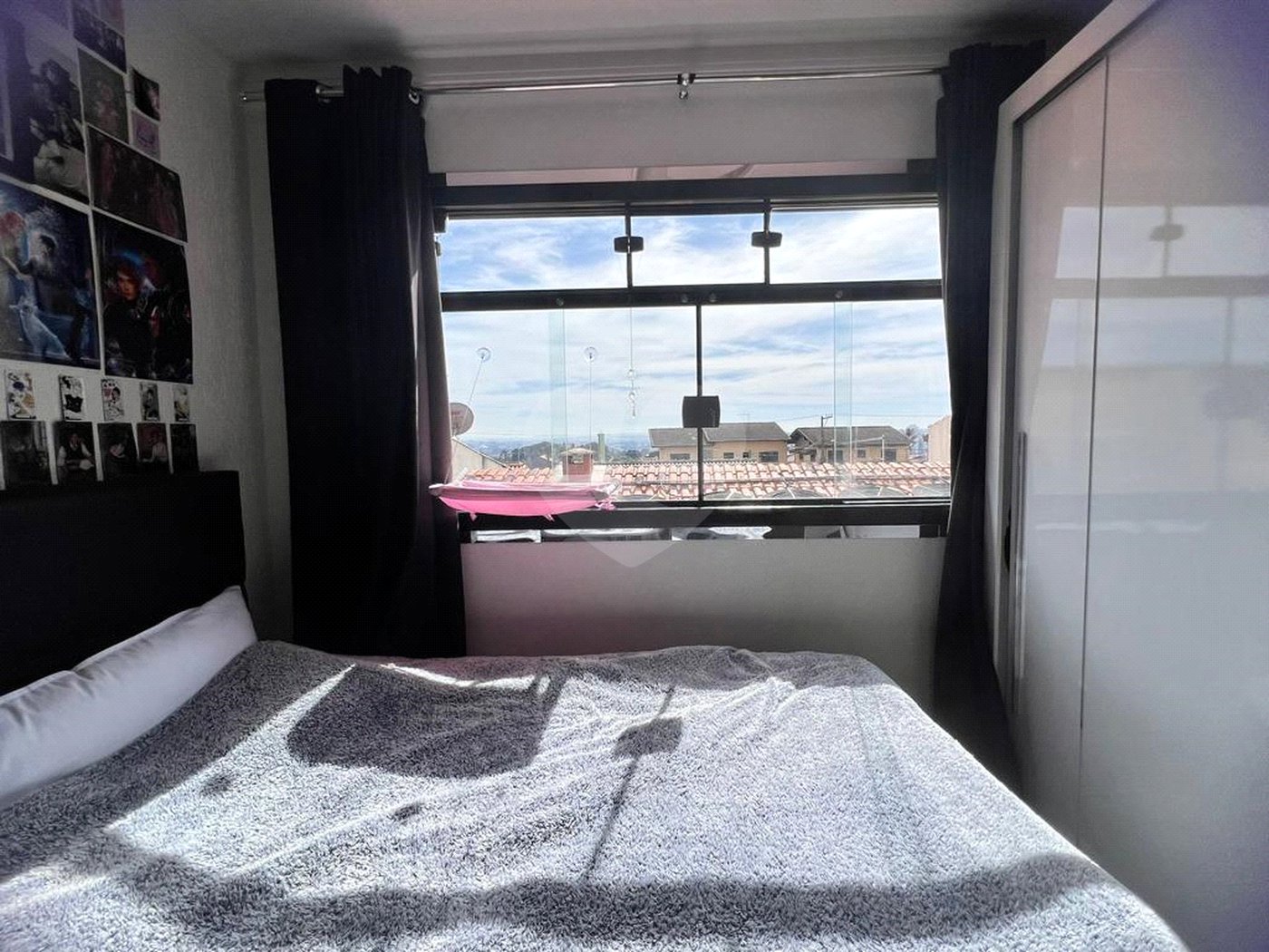 Sobrado à venda com 3 quartos, sendo 1 suíte,  em Jardim Modelo, Suzano, SP