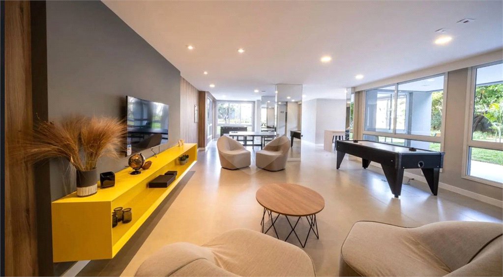Apartamento à venda com 2 suítes em Santo Amaro, São Paulo, SP