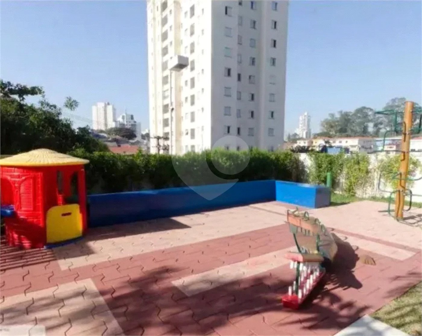 Apartamento à venda com 2 quartos, sendo 1 suíte,  em Santa Teresinha, São Paulo, SP