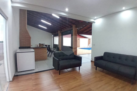 Chácara à venda ou para alugar com 2 quartos, sendo 1 suíte,  em Mato Seco, Itapetininga, SP