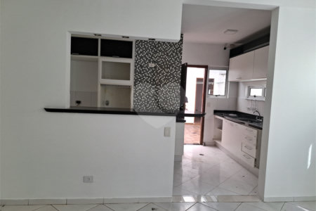Sobrado à venda com 3 quartos, sendo 1 suíte, em Chácara Santo Antônio, São Paulo, SP