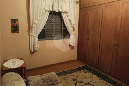 Sobrado à venda com 3 quartos em Cambuci, São Paulo, SP