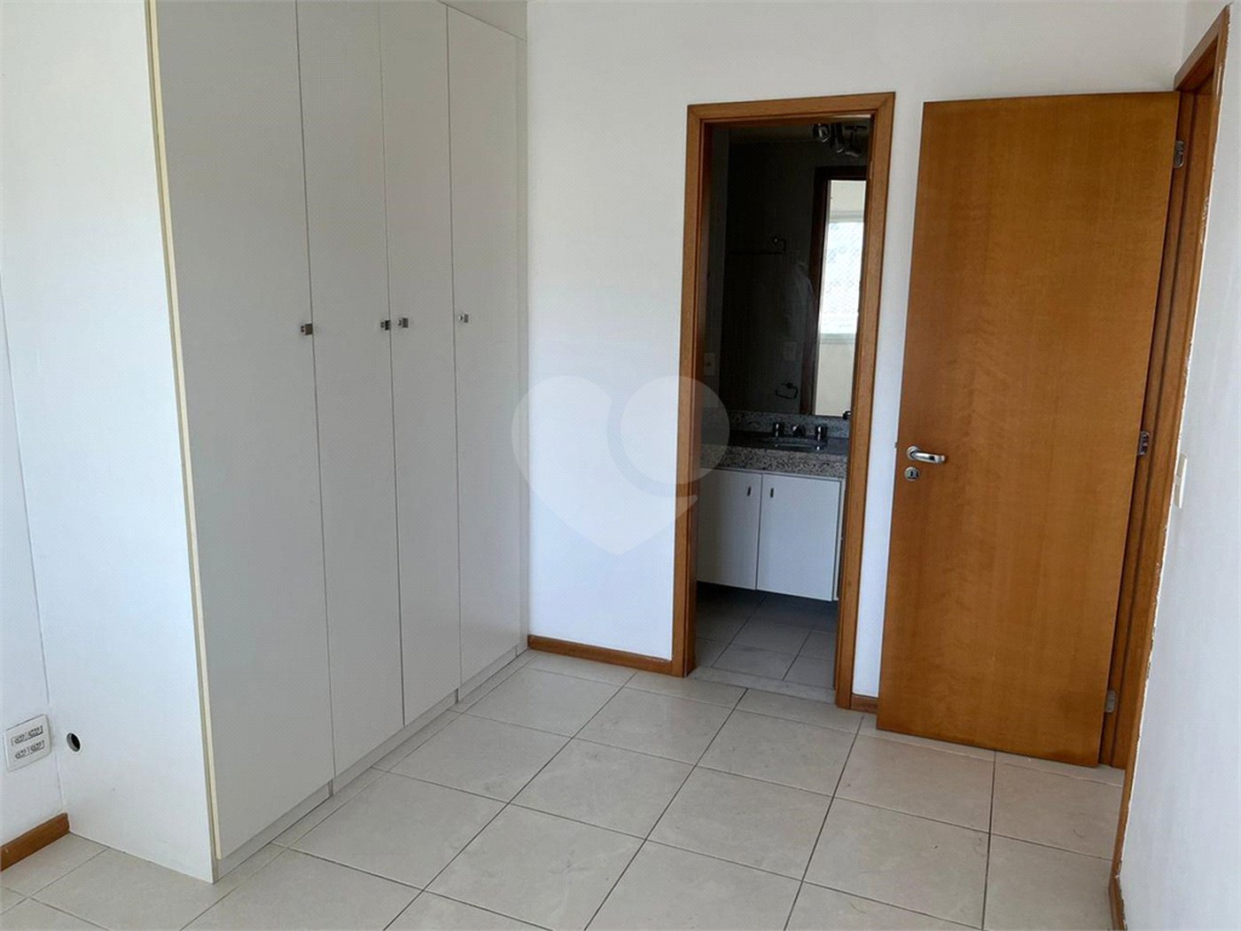 Cobertura à venda com 2 quartos, sendo 1 suíte, em Recreio dos Bandeirantes, Rio de Janeiro, RJ