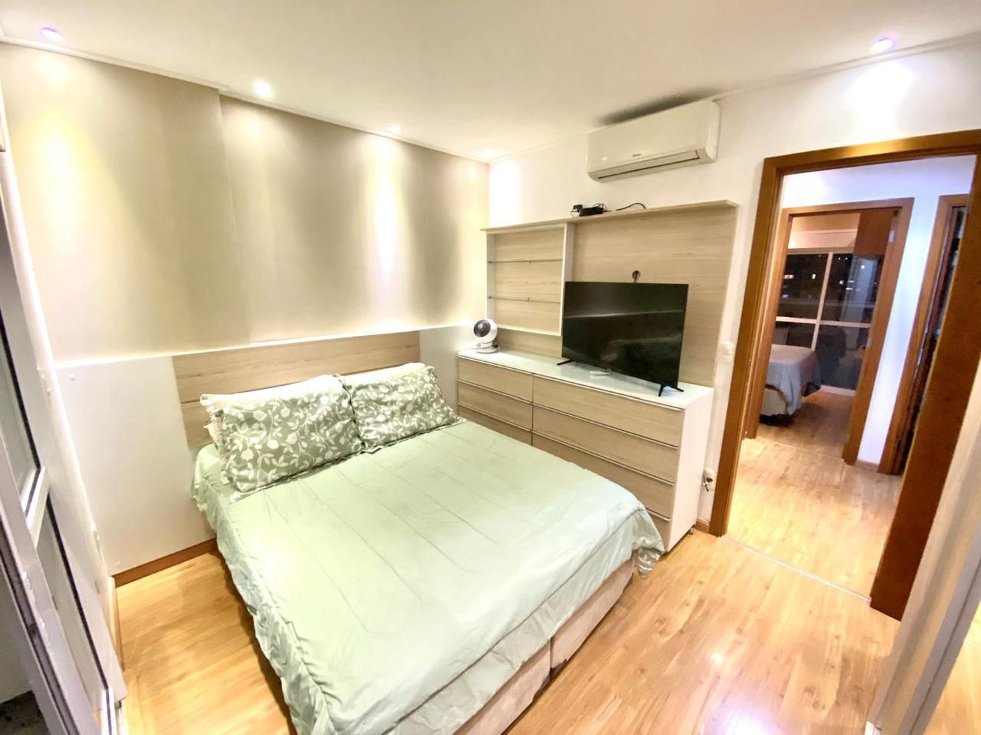 Apartamento com 3 dormitórios à venda, 106 m² por R$ 1.175.000,00 - Pompéia - Santos/SP